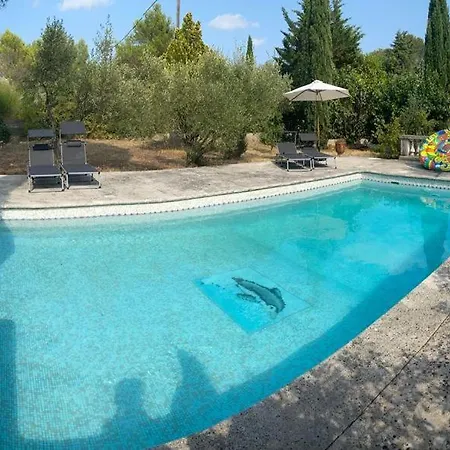 Indépendante Avec Terrasse Privée Et Piscine Maison d'hôtes 4*
