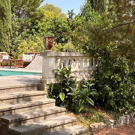 Independante Avec Terrasse Privee Et Piscine Nîmes